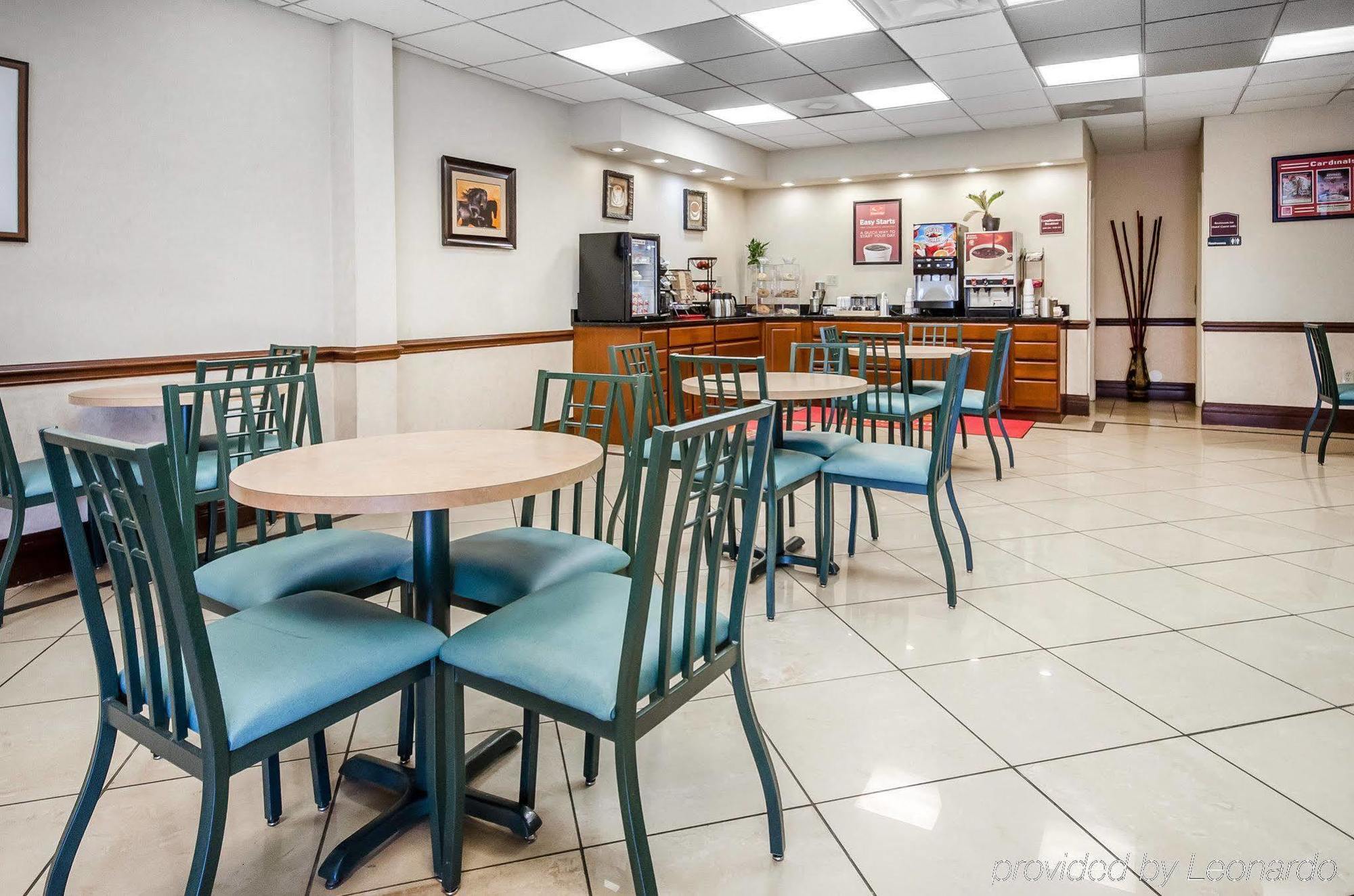 Econo Lodge Downtown Луисвилл Экстерьер фото